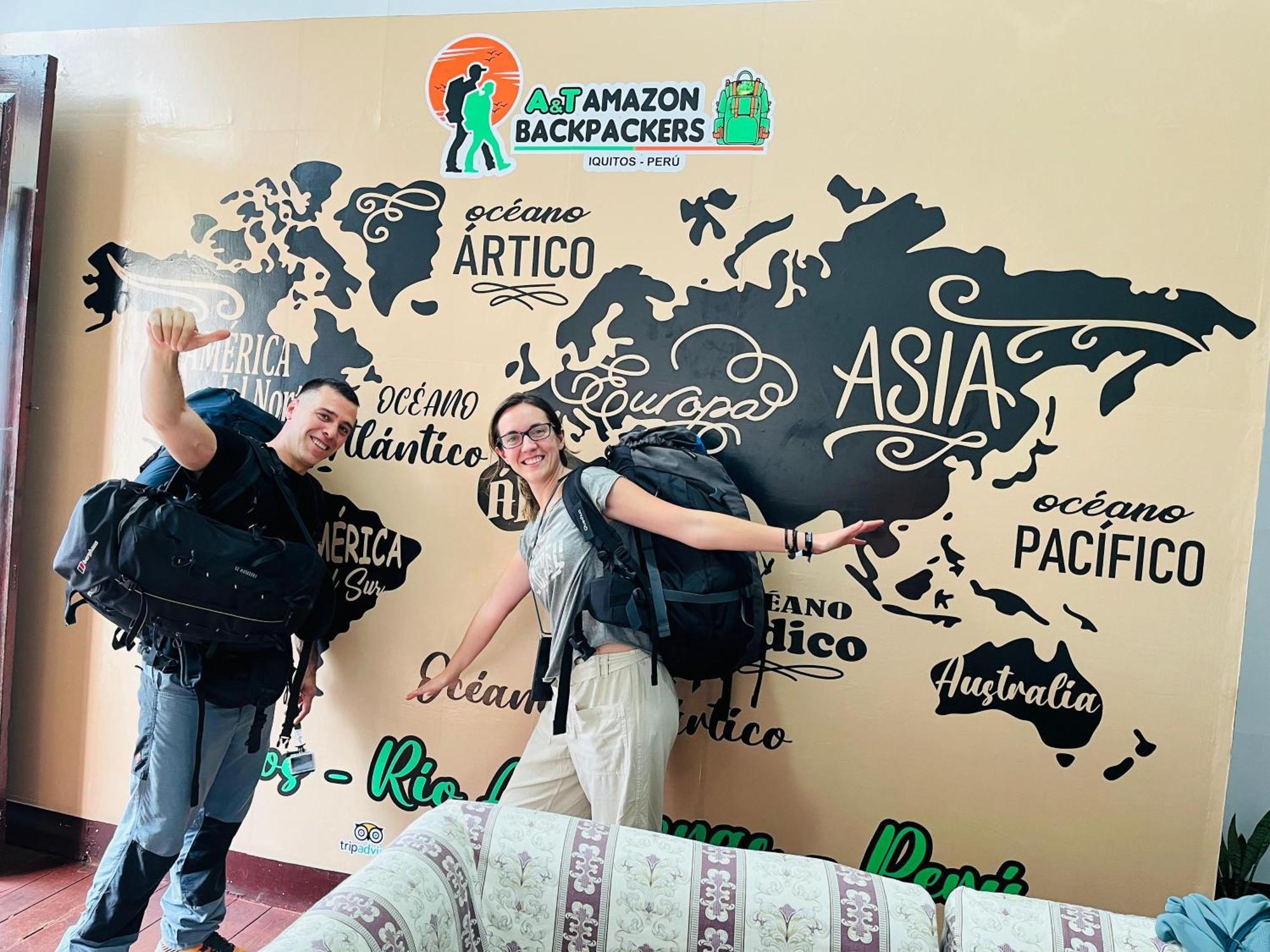 A&T Amazon Backpacker'S Bed and Breakfast Iquitos Buitenkant foto
